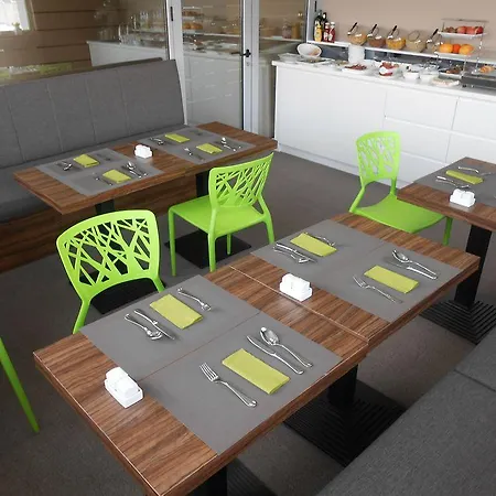 Adresa Bed & Breakfast Belgrade