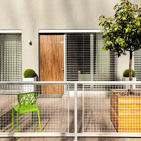 Adresa Отель типа 