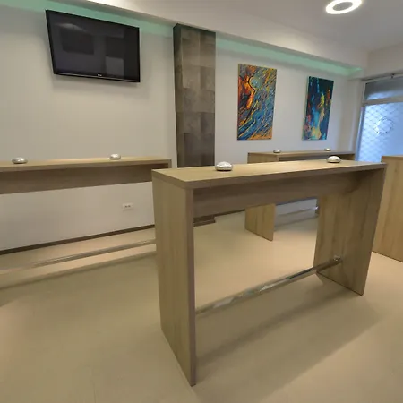 Adresa Белград